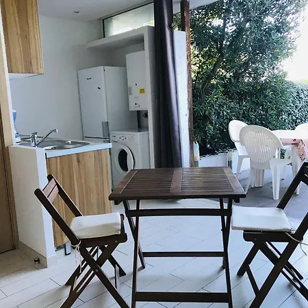 26 Vac Apartment